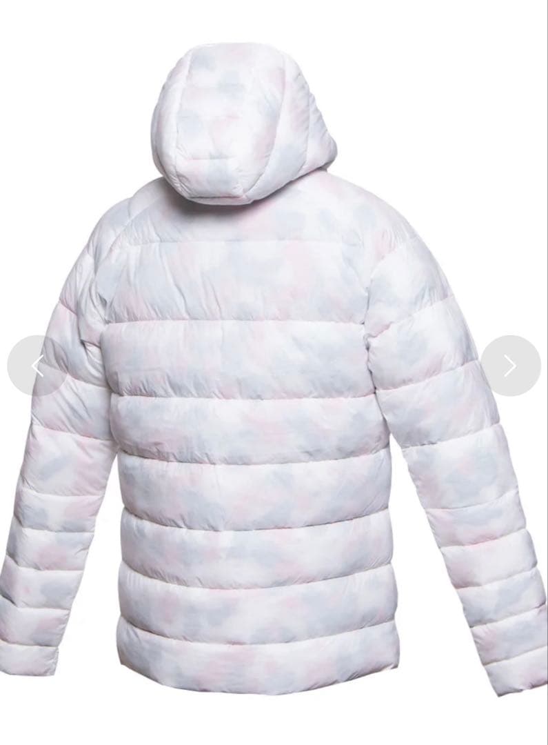 Puma ACミラン フード付きダウンジャケット - メルカリ