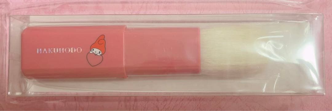 マイメロ チークブラシ サンリオ　メイク　化粧　ブラシ　マイメロディ 白鳳堂 人気のサンリオキャラクターケース付きメイクブラシに「マイメロディ