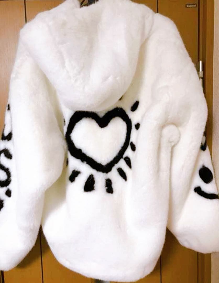 新品】JSB ファーコート - メルカリ