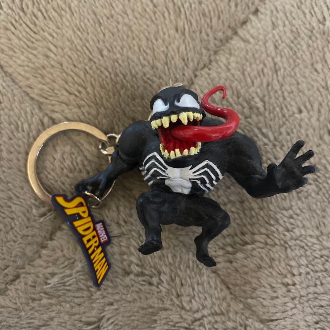 スパイダーマン ヴェノム キーホルダー - メルカリ