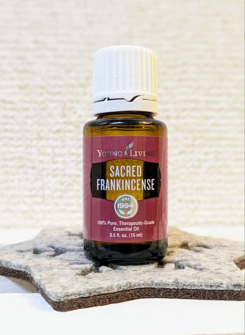 ヤングリヴィングセイクレッドフランキンセンス15ml
