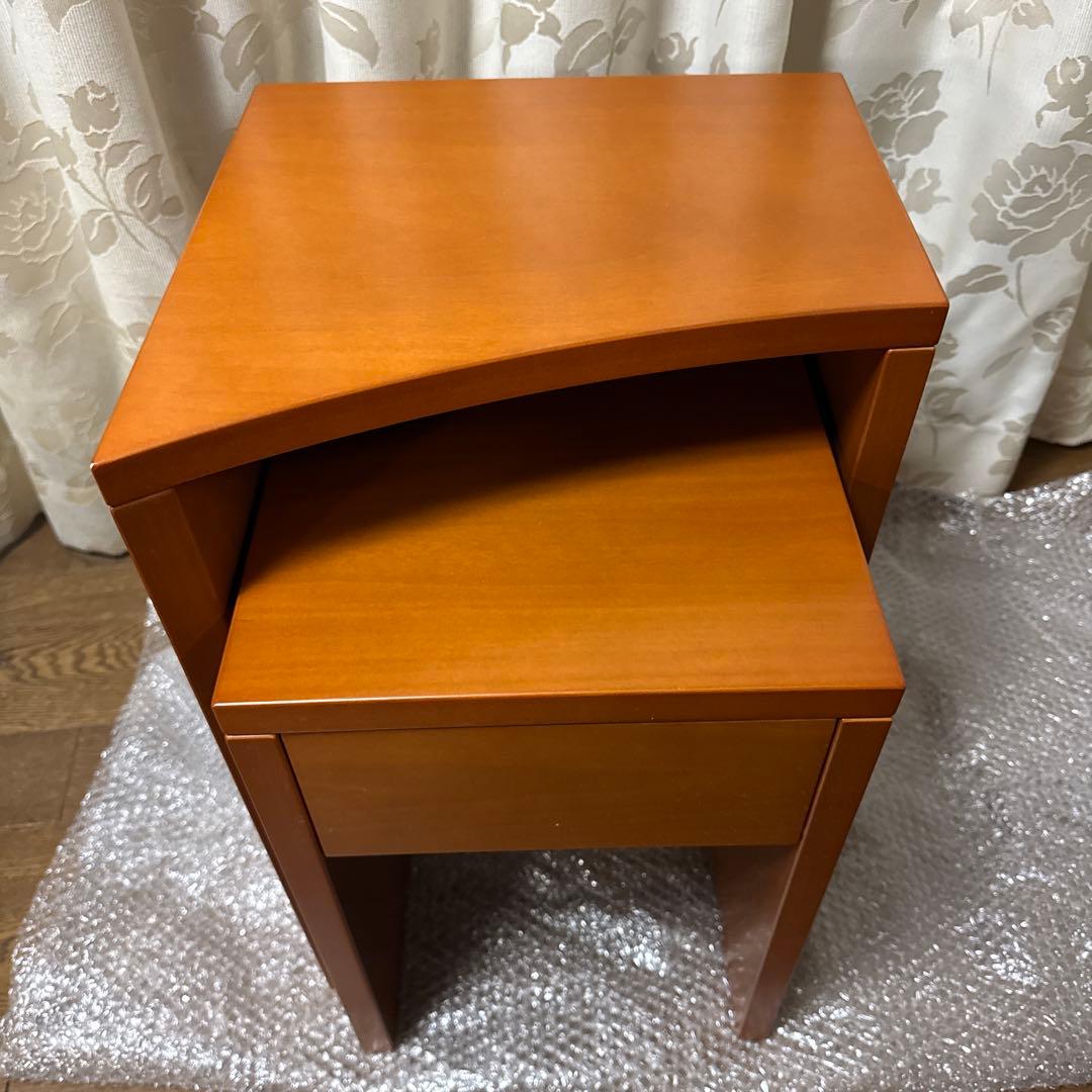 アルフレックス　arflex ベッドサイドテーブル　サイドテーブル　ポルト　② MONTEBELLO | PRODUCTS | arflex（アルフレックス ジャパン）