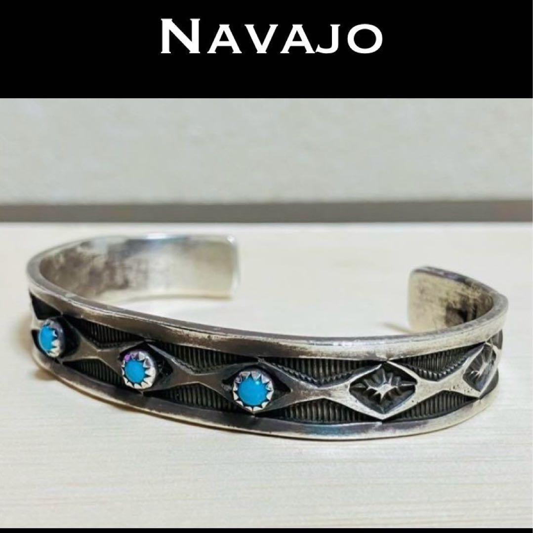ナバホ族　バングル　スターリング　ターコイズ　スタンプワーク Indian Jewelry FUNNY公式ストア ナバホ族 ダレル・キャドマン