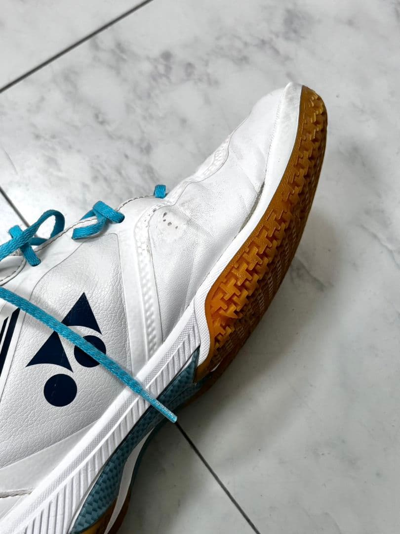 YONEX 26.5cm パワークッション65z SHB65Z4M