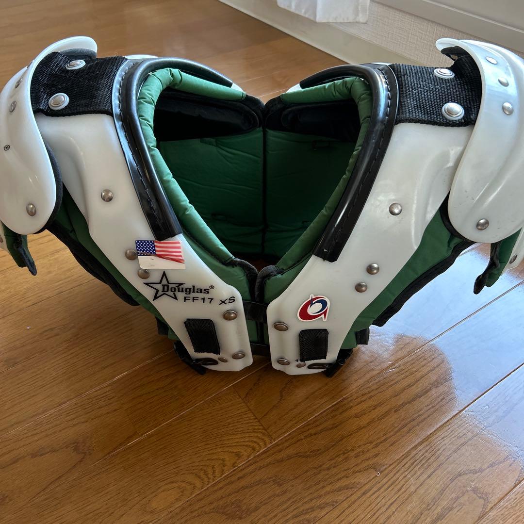 【特注品】アメフト　ショルダーパッド　FF17 ダグラス　アメリカンフットボール 特注品】アメフト ショルダーパッド FF17 ダグラス アメリカン