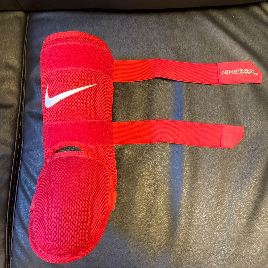 NIKEエルボーガード・フットガード - メルカリ