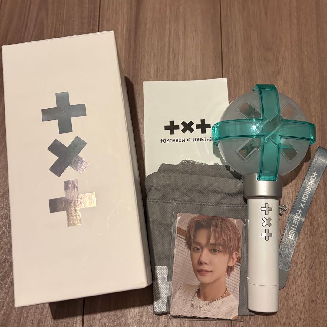 TXT ペンライトver2 Amazon.com: TXT Official Light Stick Ver.2 : Sports & Outdoors