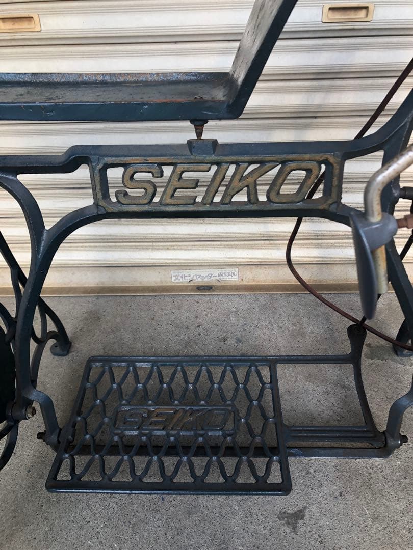 SEIKO 鋳物台 アンティーク オブジェ セイコー ミシン鉄脚 - メルカリ