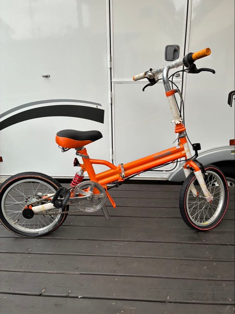 Yanase ヤナセ 新品未使用 オレンジ 折りたたみ自転車 サスペンション