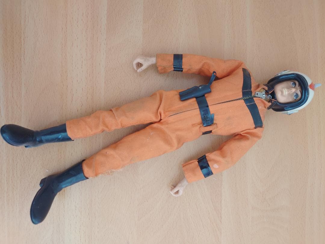 帰ってきたウルトラマン　郷秀樹　MAT隊員　タカラ ニューGIジョー　ジャンク品 帰ってきたウルトラマン郷秀樹MAT隊員タカラ ニューGIジョージャンク品