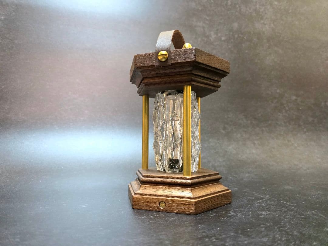 ゴールゼロ クリスタルシェード ウォールナット ルーカス - メルカリ