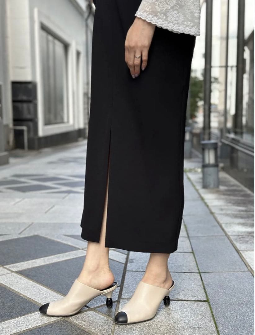 最終値下げMameKurogouchiシルクレースカフドレス 2024ss - メルカリ