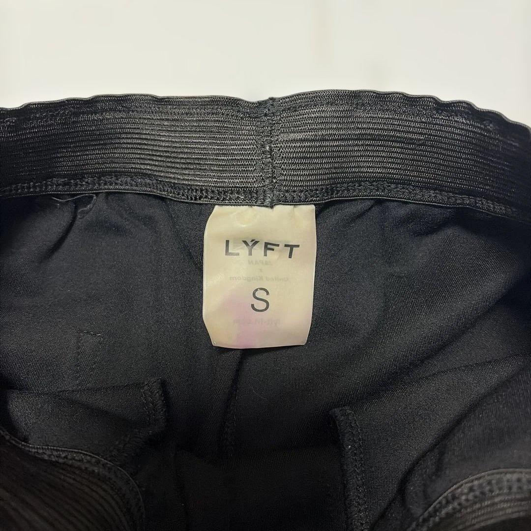 早いもの勝ち】LYFT ハーフパンツ S - メルカリ