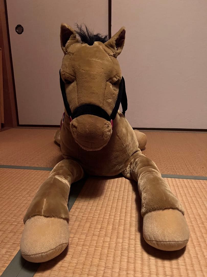 廃盤】 トイザらス Animal Alley 馬 ジャンボ ぬいぐるみ - メルカリ