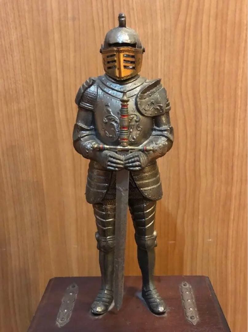ナイト ニッカ 鎧 兜 甲冑 西洋 騎士 アンティーク 洋風 彫像 置物 レトロ ナイト ニッカ 鎧 兜 甲冑 西洋 騎士 アンティーク 洋風 彫像 置物