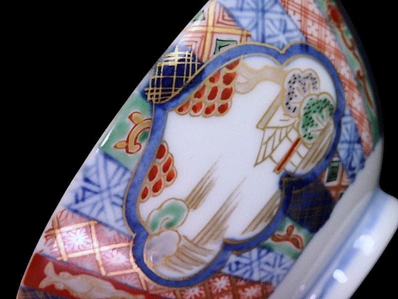 九谷 大聖寺伊万里 金襴手 山水 紋章の図 蓋茶碗 2客 361AS-DAl