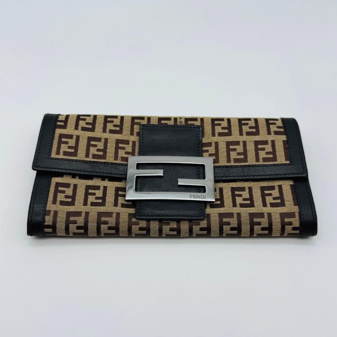 FENDI フェンディ 長財布 二つ折り ズッキーノ ロングウォレッ FF金具