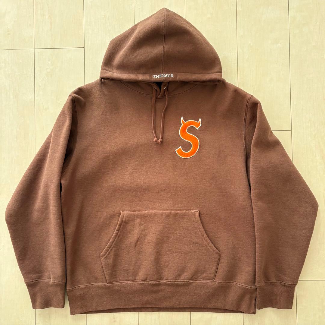 か*】様 【堀米雄斗着用✨】シュプリーム デビル ツノ Sロゴ パーカー M ブ 堀米雄斗 ブラウン XL Supreme シュプリーム ツノ デビル パーカー