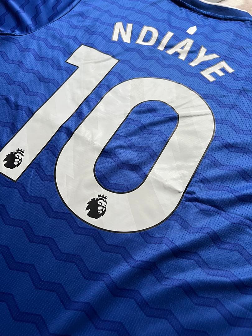 エヴァートン 24/25 ホームユニフォーム #10 エンディアイエ M - メルカリ