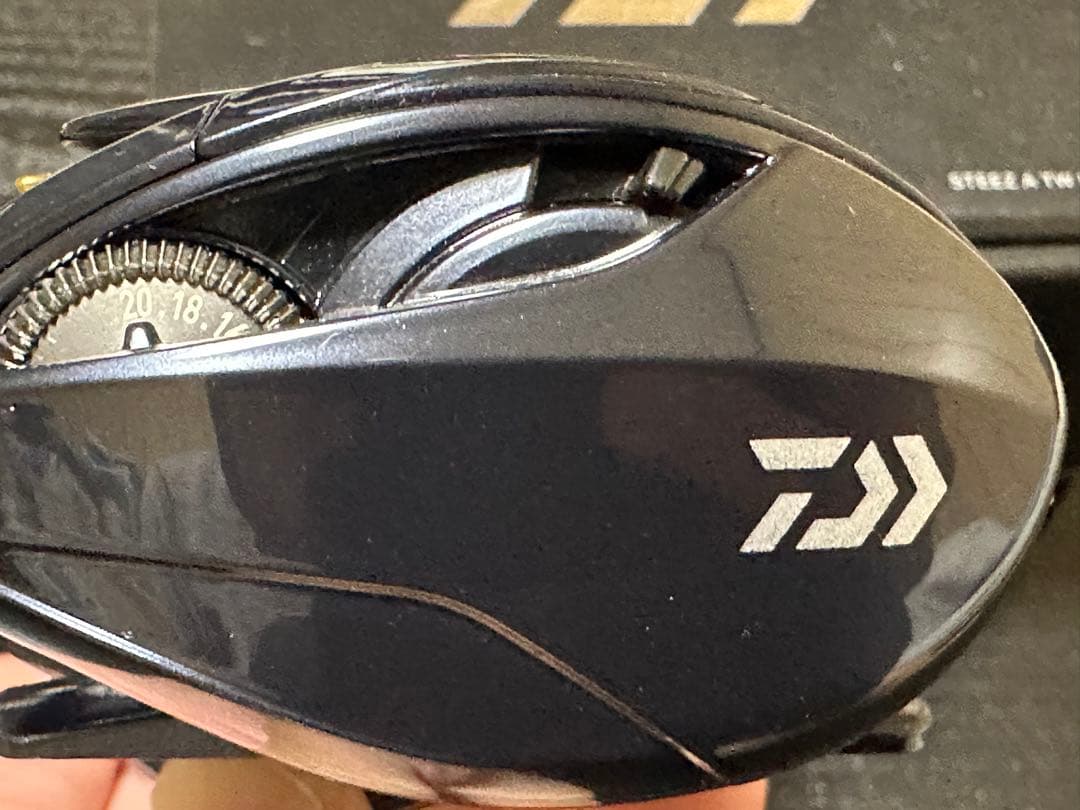 ダイワ　STEEZ A TW HLC 6.3R ベイトリール