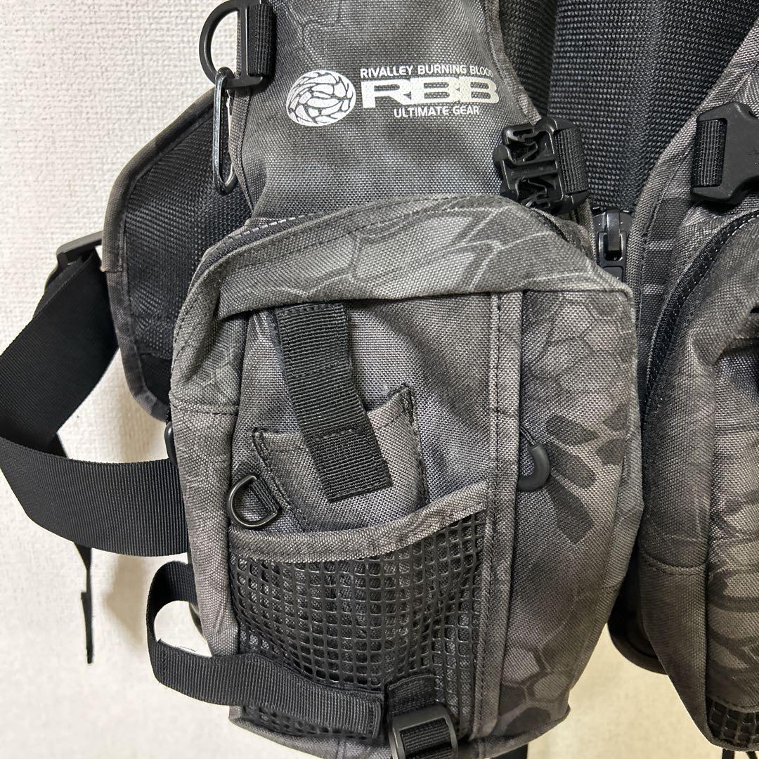 リバレイ ゲームベストⅡ ブラックカモ RBB ライフジャケット - メルカリ