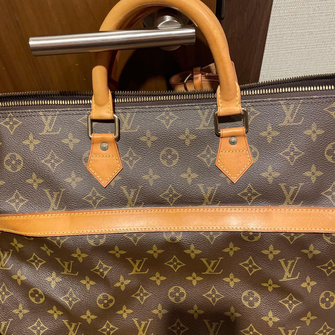 ルイ・ヴィトン クルーザーバッグ3回使用のみ