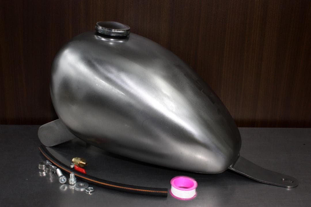 ★25　新品未使用 ビラーゴ250 ピーナッツタンクKIT　説明書付き 楽天市場】T-72 YAMAHA ヤマハ ビラーゴ250 XV250 ビラーゴ125