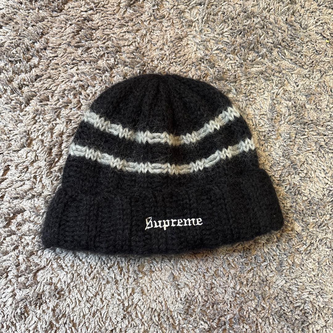 Supreme ストライプニット帽 ブラック・グレー Supreme（シュプリーム） 16AW VERTICAL LOGO STRIPED BEANIE