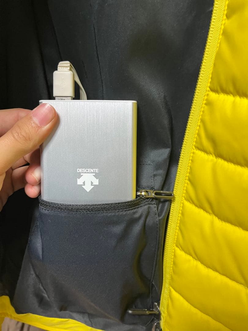 格安】【定価4.7万】デサント ゴルフ ジャケット デサントモバイル