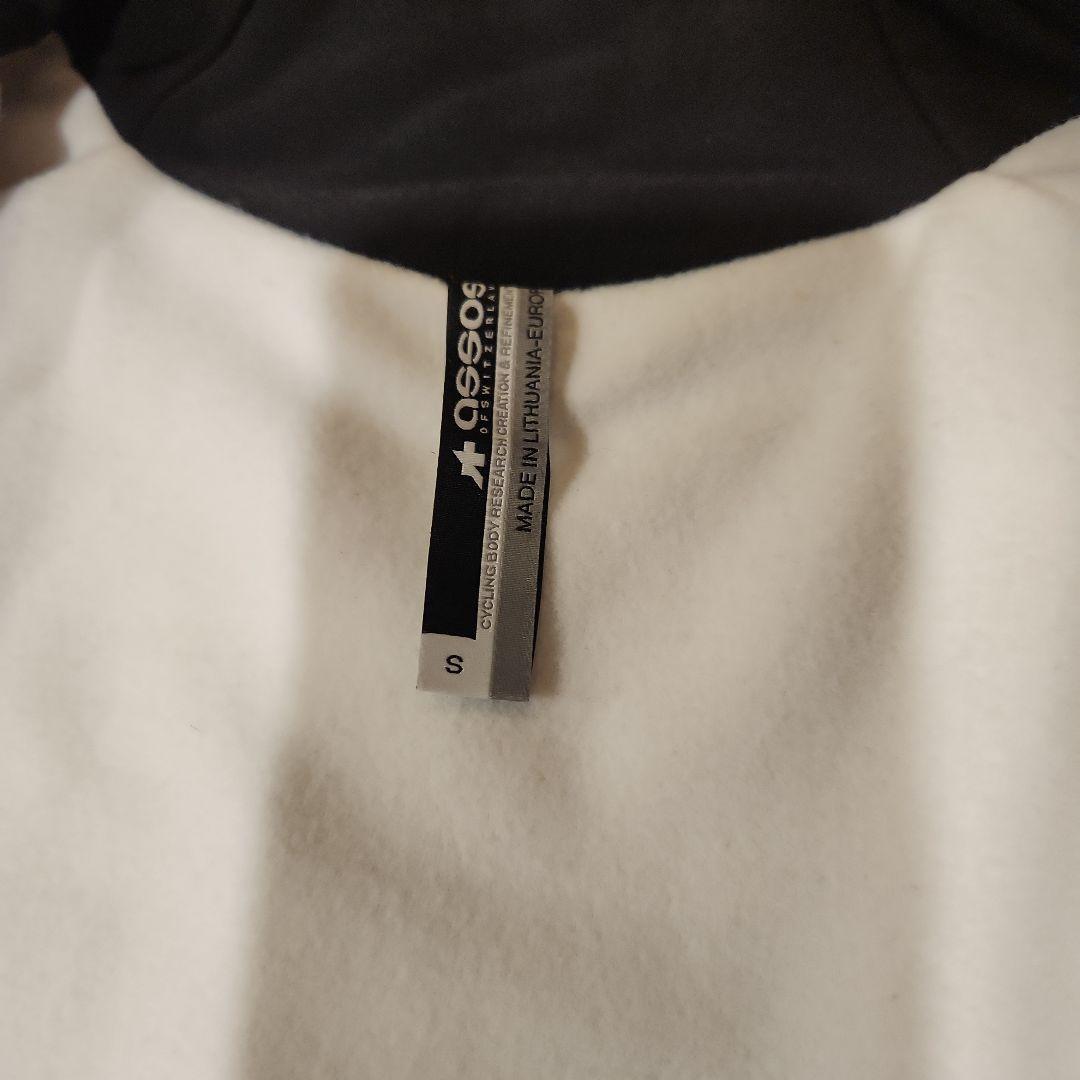 Assos iJ.shaq.6 UNO Insulator Jacket - メルカリ