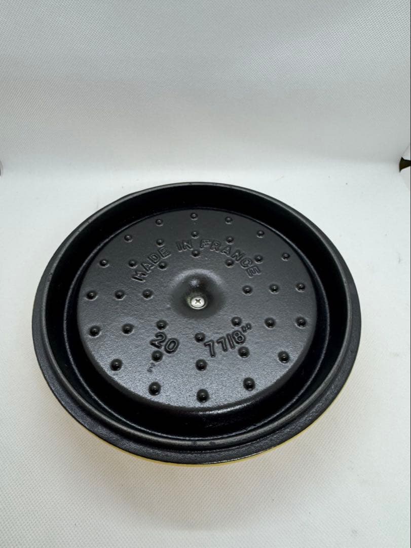 ストウブ staub 希少カラーレモン20センチ 未使用品 - メルカリ