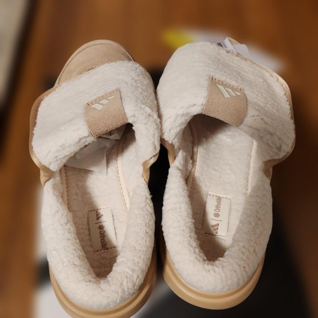 【新品未使用】韓国　adidas　GRAND COURTミュール　23.5cm