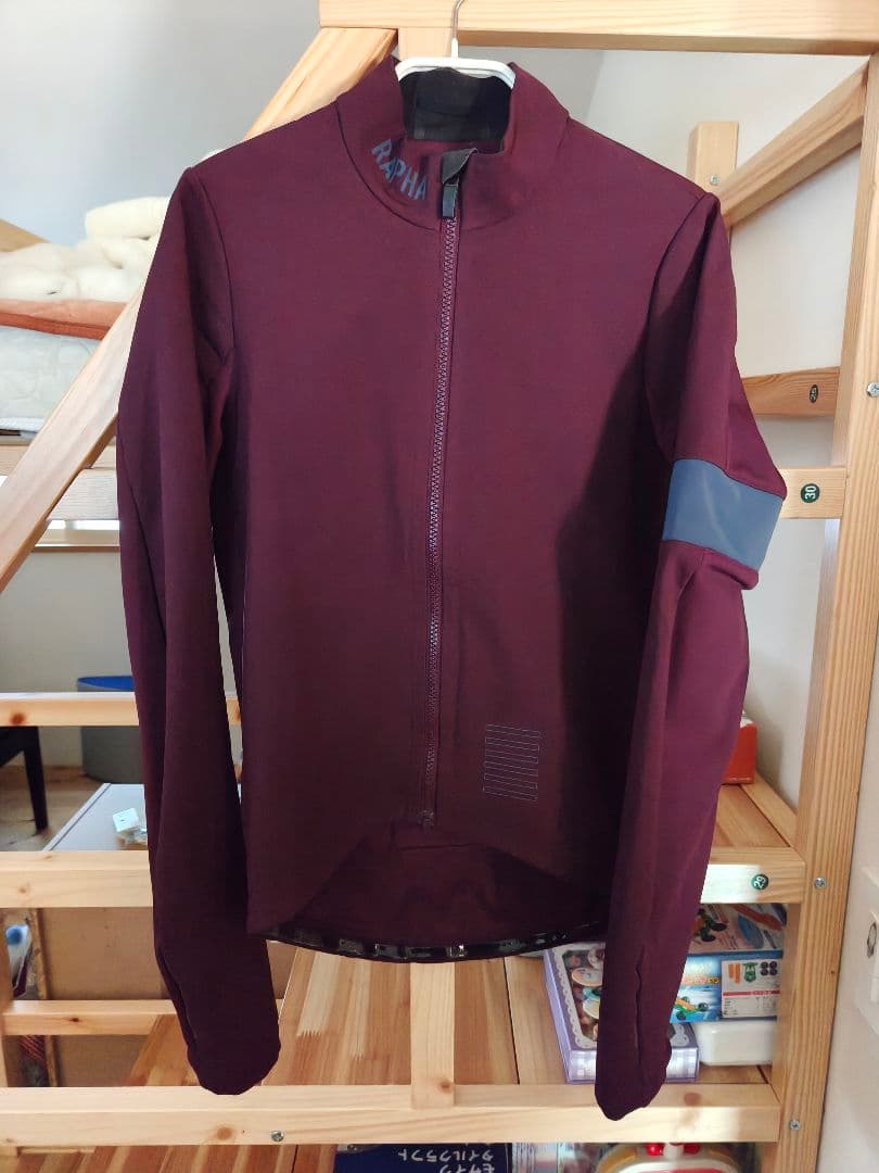 RAPHA Pro Team Training Jacket Sサイズ Rapha】PRO TEAM 「Training Jacket」のレビュー | 理系な人の趣味ブログ