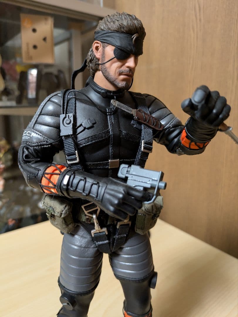 ホットトイズ ネイキッド・スネーク メタルギアソリッド3 MGS3 1/6