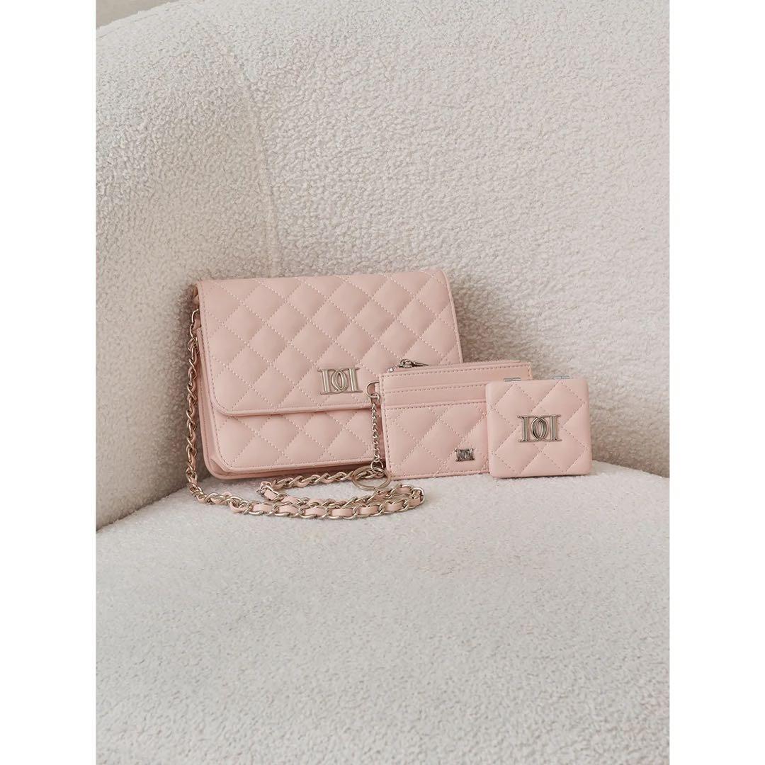 Darich DDロゴキルティングトラベルセット （ピンク） ダーリッチ Darich DDロゴキルティングトラベルセット （ピンク