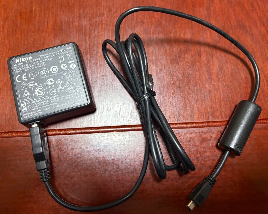 Nikon COOLPIX S3300 ターコイズ(充電ケーブル付)