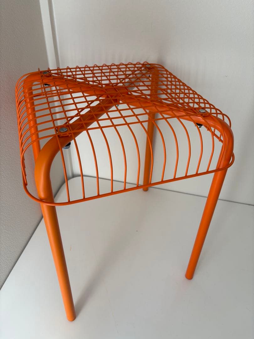 ♪IKEA VÄSTERÖN オレンジ スツール♪ - メルカリ