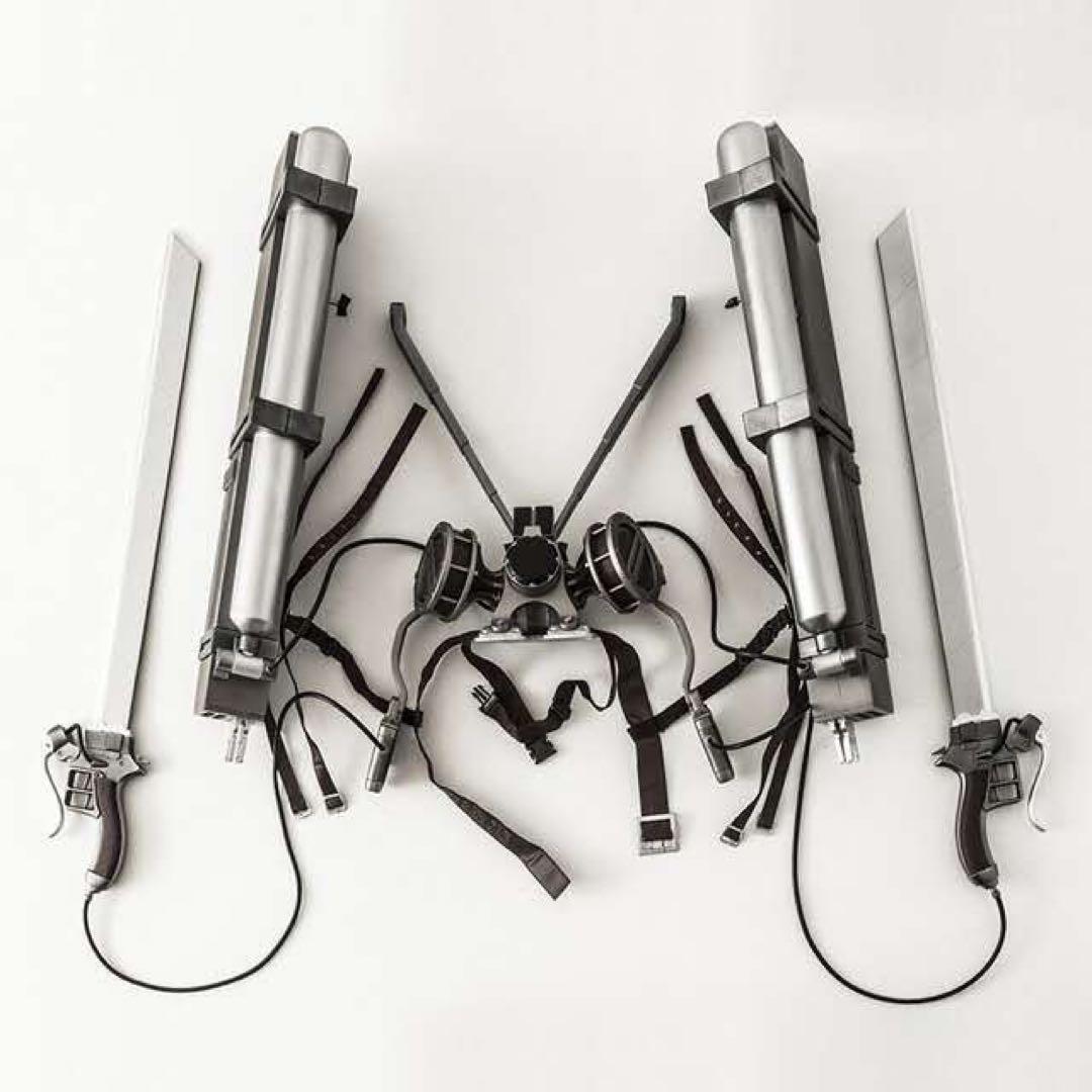 進撃の巨人 1/1 スケール 立体機動装置 movic 進撃の巨人 1/1 スケール 立体機動装置 movic 進撃の巨人 1/1スケール