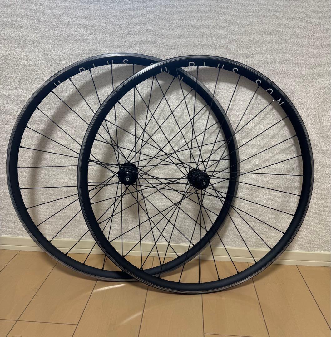 H PLUS SON archetype track wheel 黒 前後セット - メルカリ