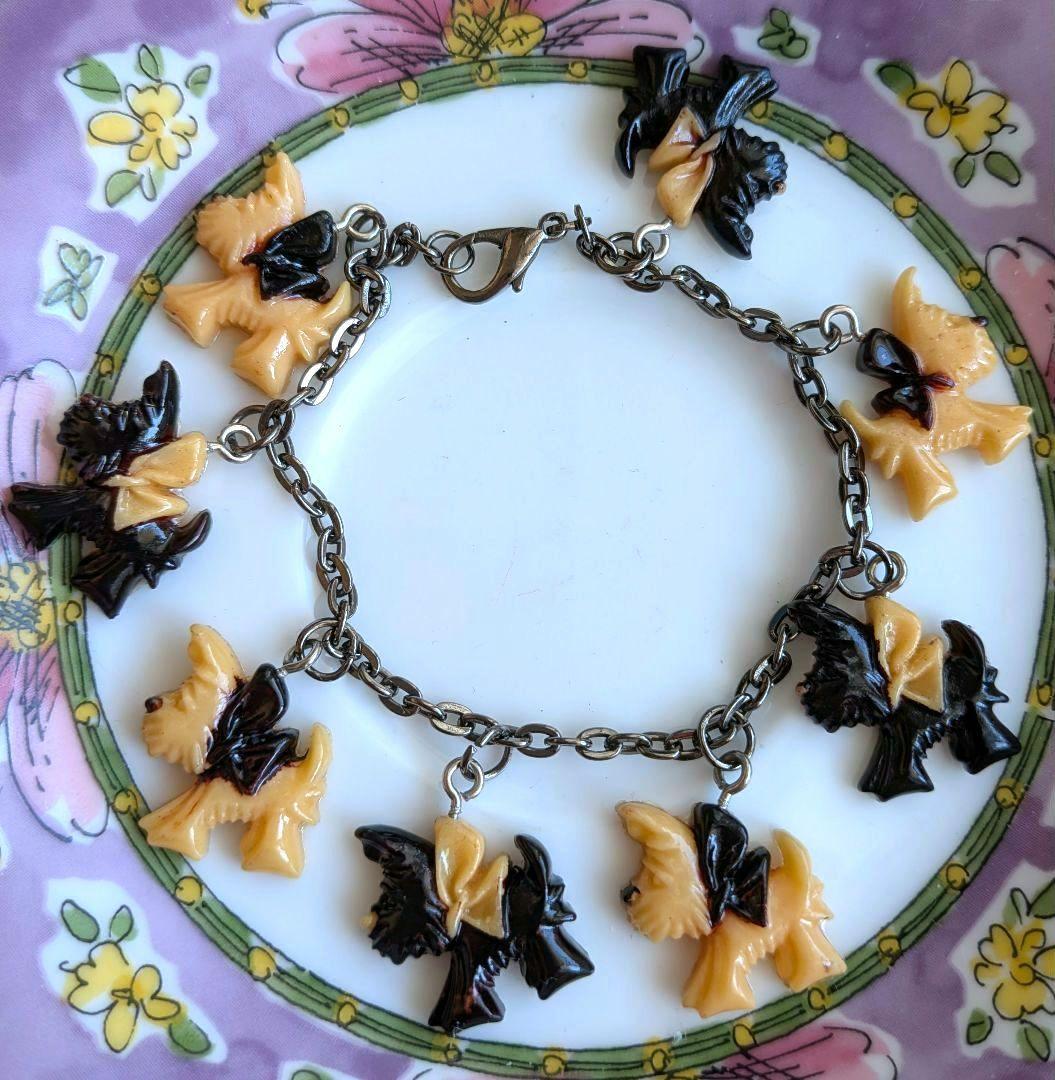 ベークライト テリア犬 ブラウンとベージュ ブレスレット ヴィンテージ 希少 楽天市場】【一点物】【希少】ペトリファイドウッド 約12.2mm