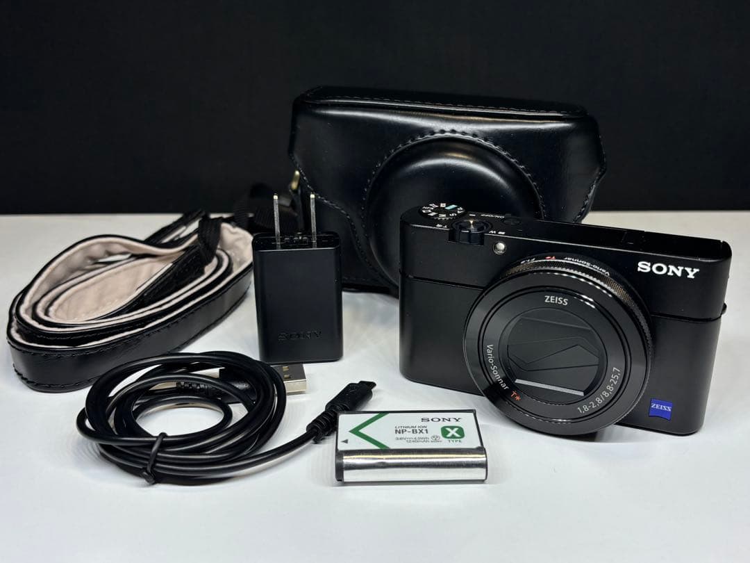 デジタルカメラ SONY Cyber-shot RX100M5A Amazon.com : Sony Cyber-Shot DSC-RX100 VA Camera DSC-RX100M5A/B