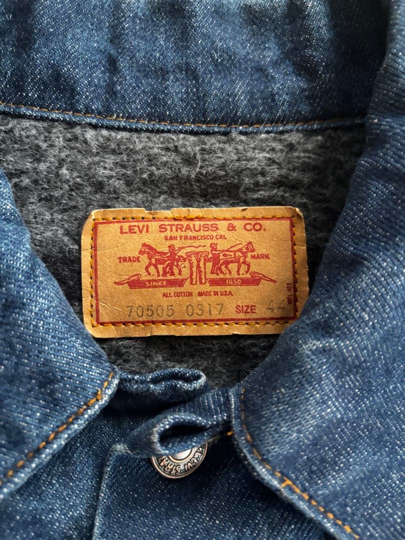 極上】濃紺 Levi's 70505-0317 ブランケット付 44 USA製 - メルカリ