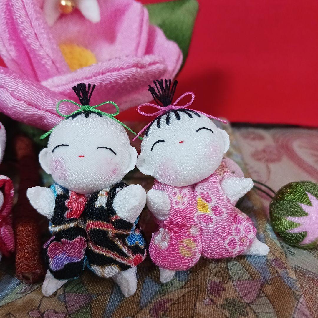 《ふっち様ご予約》★童ちゃんと椿の花★ちりめん細工