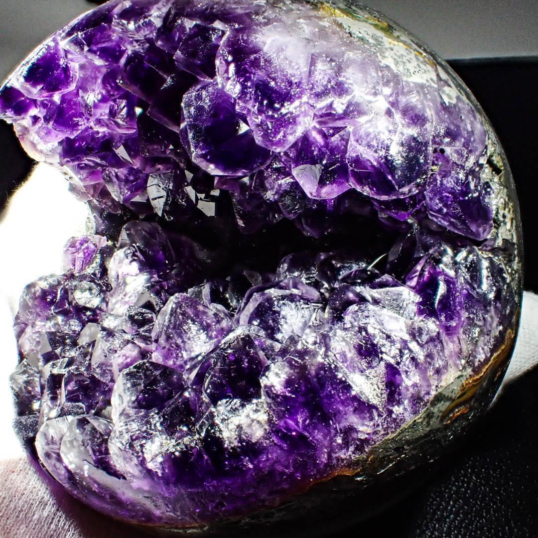 天然石 アメジスドーム 笑口 3 ジオード 紫水晶 原石 結晶 パワーストーン Amazon.co.jp: [GOLD STONE] アメジスト 笑口 丸玉 直径72mm 460g 台座