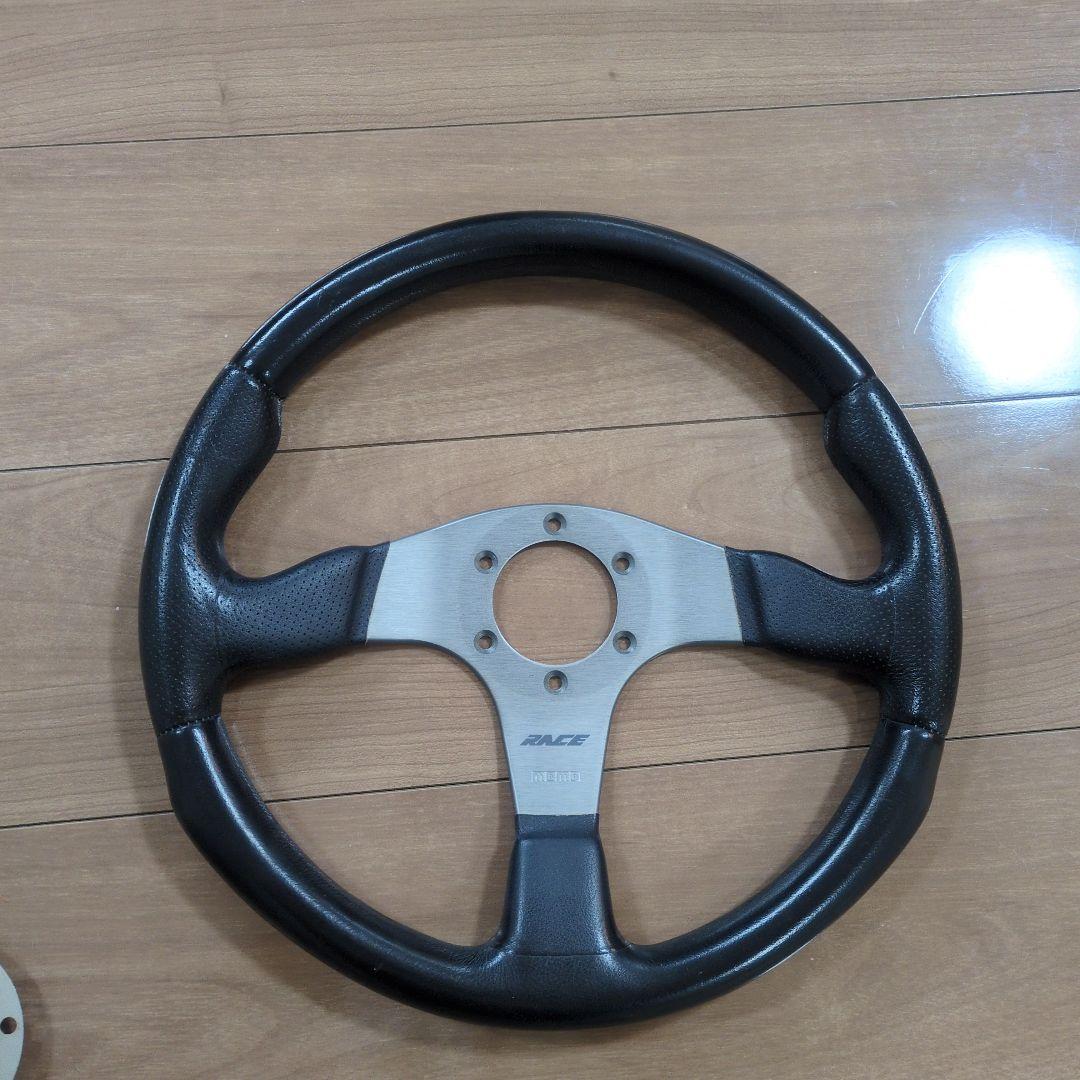 モモステ　　MOMOステアリング Amazon | MOMO(モモ) ステアリング レース 35パイ BK R-11