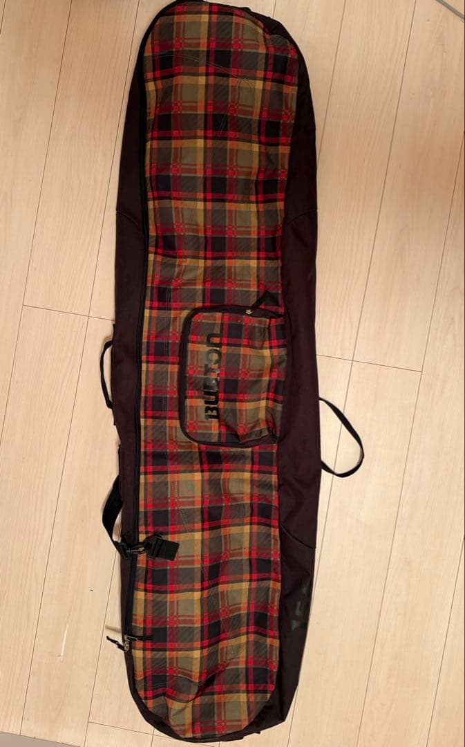 【美品】BURTON バートン スノーボードカバー バッグ156cm チェック Burton 156スノーボードケース バッグ チェック柄 レッド 赤 イエロー