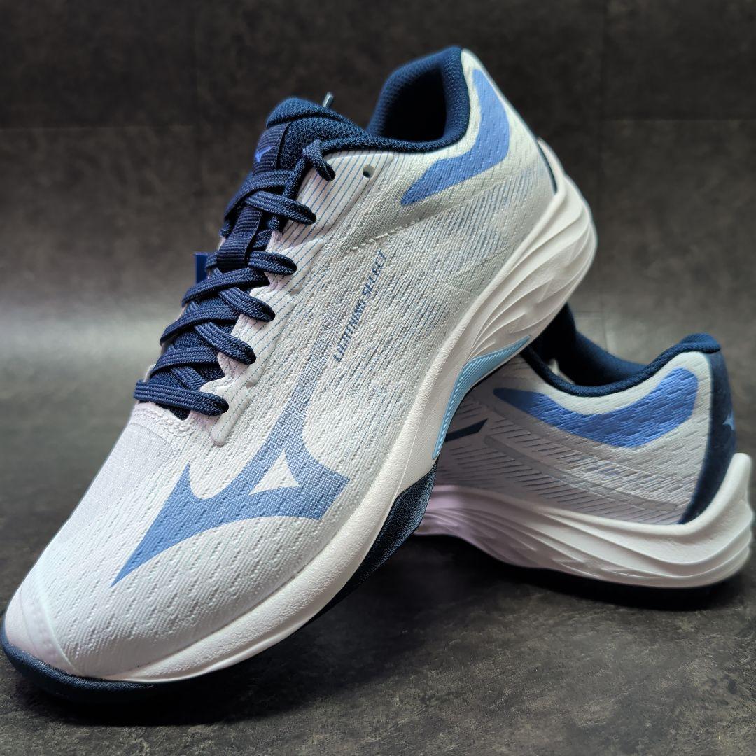 ミズノ　バレーボールシューズ　ライトニングセレクト　24.5cm　新品