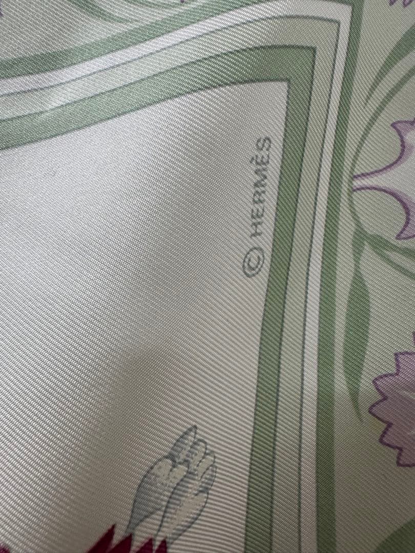 エルメス HERMES スカーフカレ90 ナデシコ エルメス HERMES スカーフ