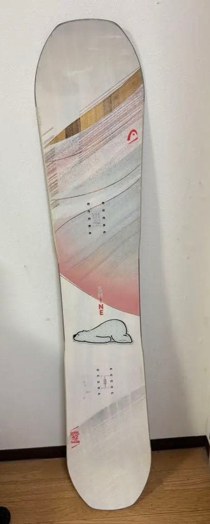 HEAD SHINE 142 スノーボード　デッキパッドつき HEAD SHINE 142 スノーボード デッキパッドつき