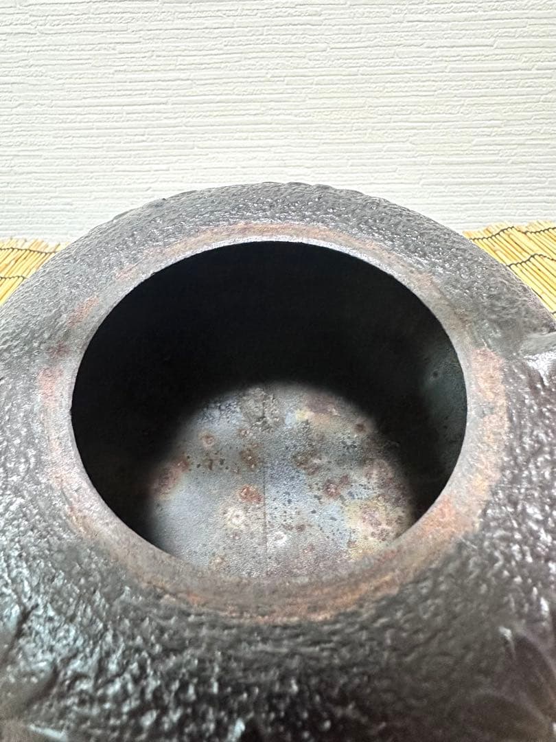 USED品 岩手県奥州 佐秋鋳造所 佐藤守巨造 真作保証 南部鉄瓶 南部